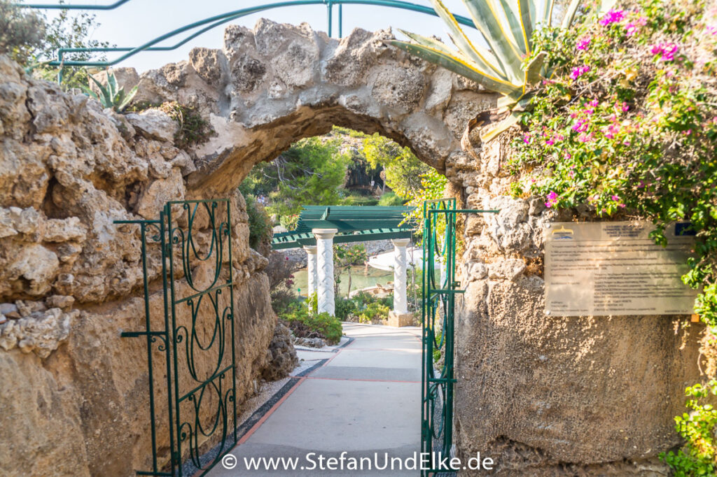 Thermalquellen von Kallithéa an der Ostküste der Insel Rhodos