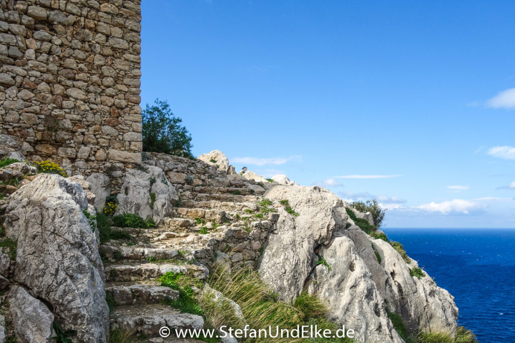 Kritina Castle an der Westküste von Rhodos