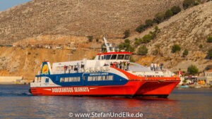 Insel Symi, Ortsteil Gialos, Ankunft am Hafen