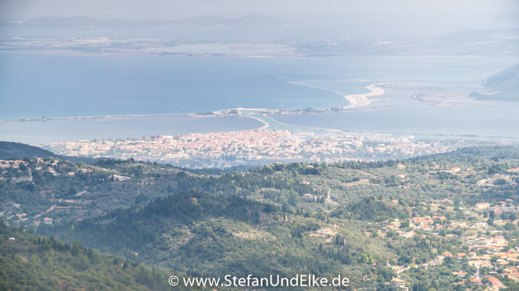 Blick vom Profit Ilias auf Lefkada und das griechische Festland