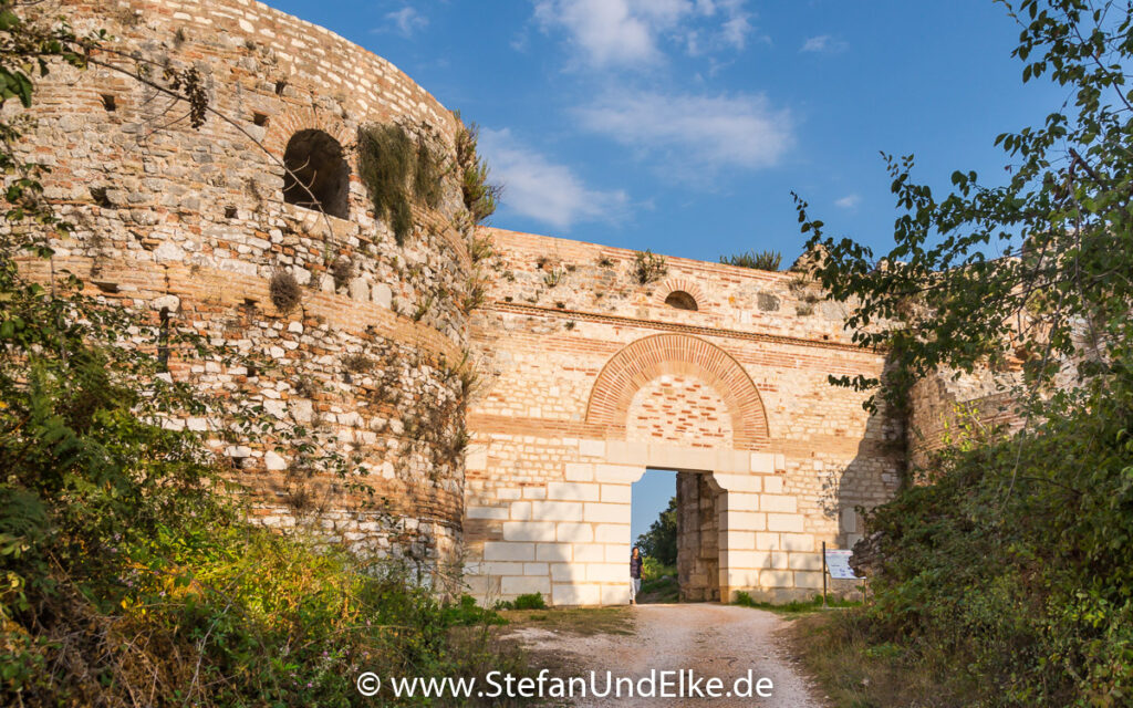 Das Westliche Tor "Arapoporta" der antiken Stadt Nikopolis