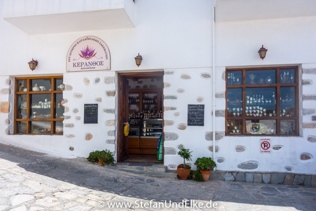 Der kleine Laden Keranthos am Eingang der Altstadt