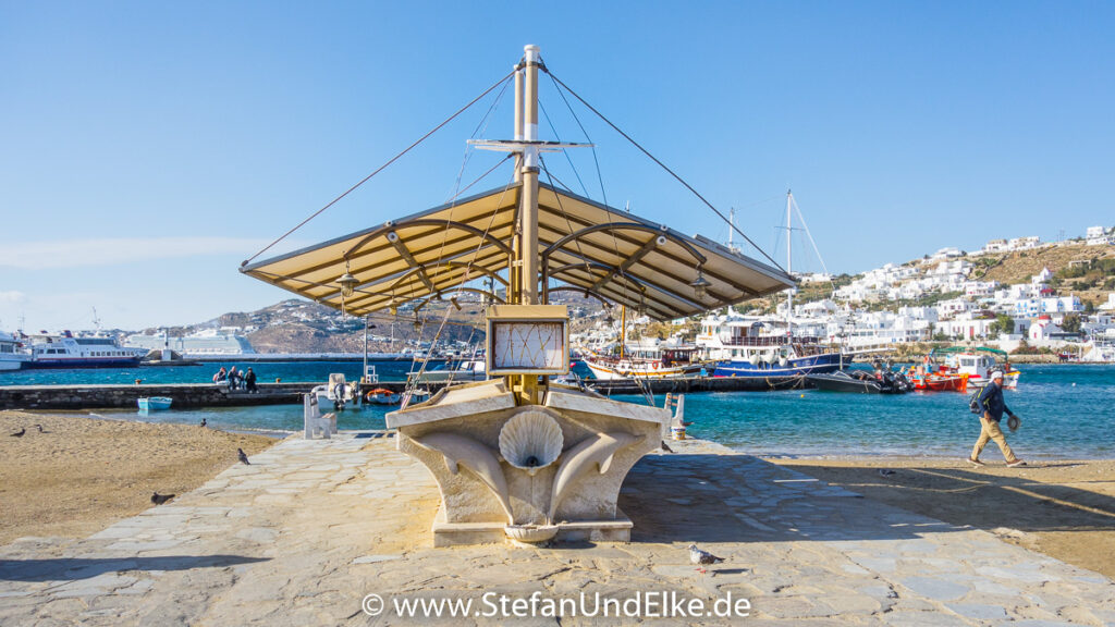 Der kleine Fischmarkt an der Uferpromenade